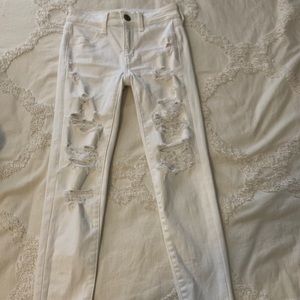 American Eagle White Jeans